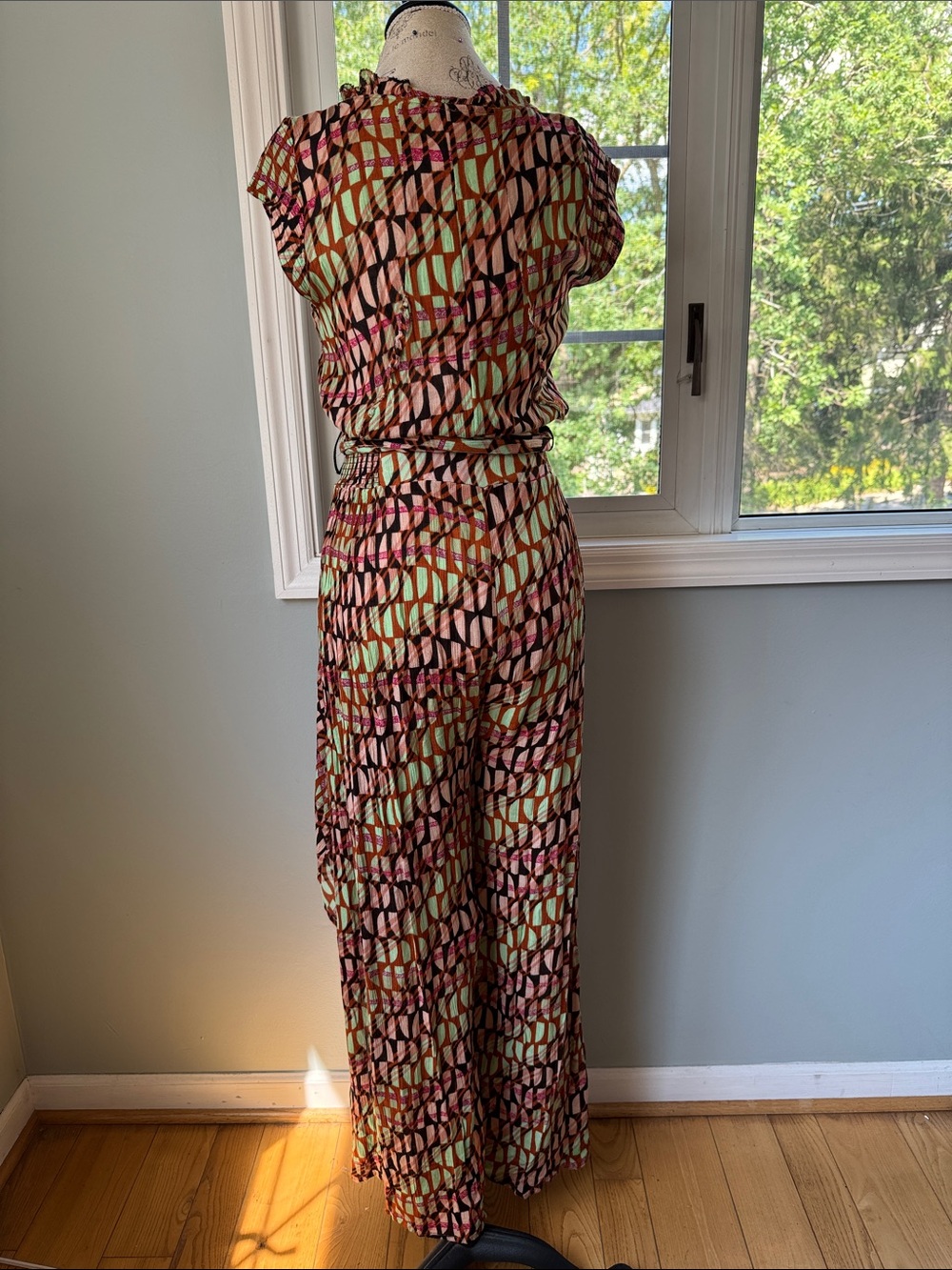 Free People Sahara Jumpsuit bold geometric print fly away pants ruffled EUC Smal - Picture 6 of 12